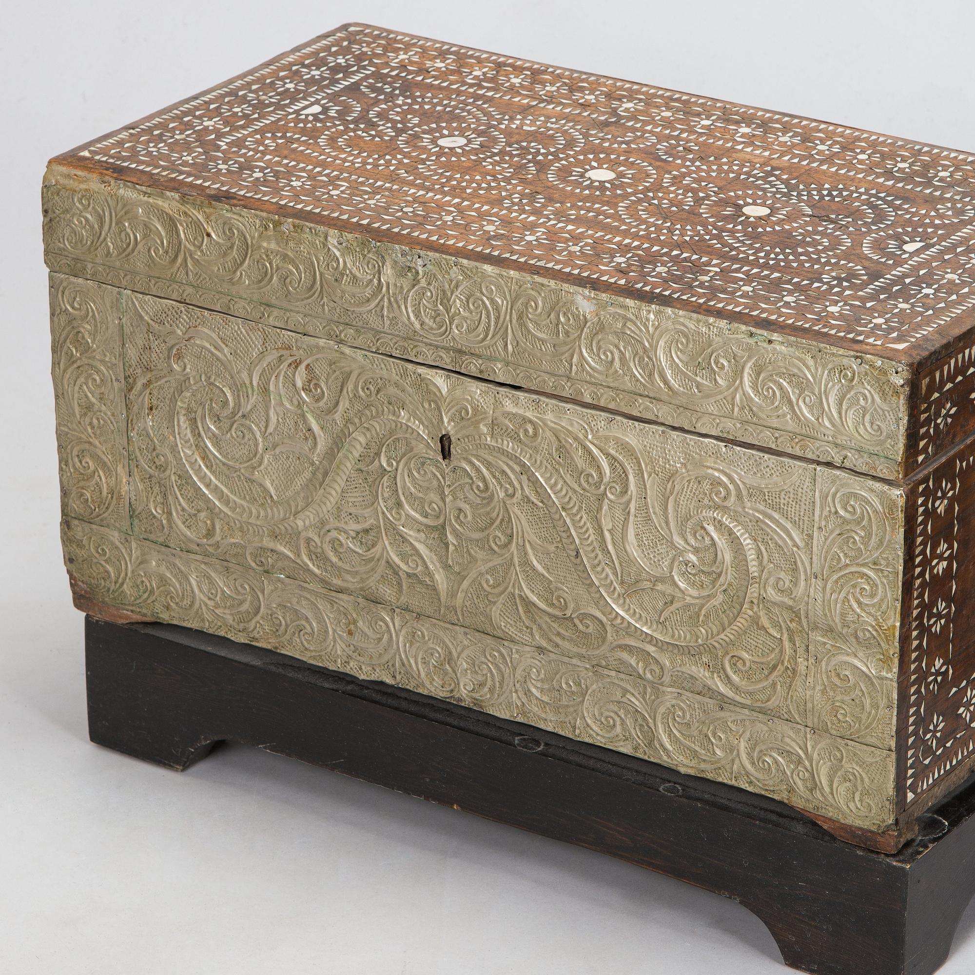Two shell inlay chests, Philippines 20th century.