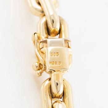 Necklace 14K gold with cultured baroque South Sea pearl.