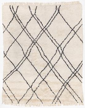 A carpet, Beni Ourain, Morocco, approx. 295 x 236 cm.
