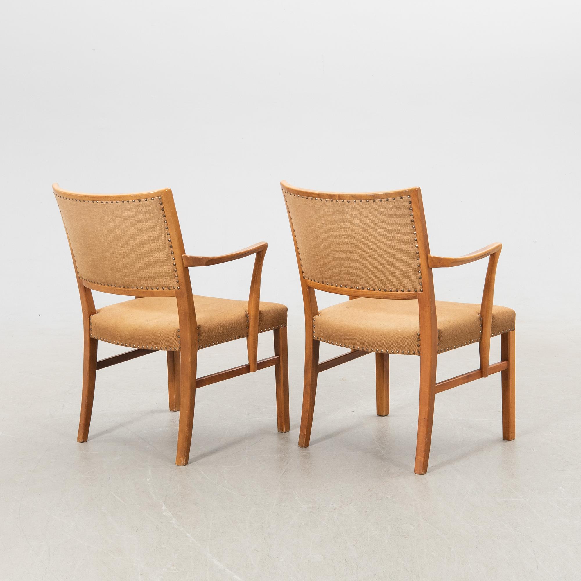 Karmstolar ett par 1960-tal.