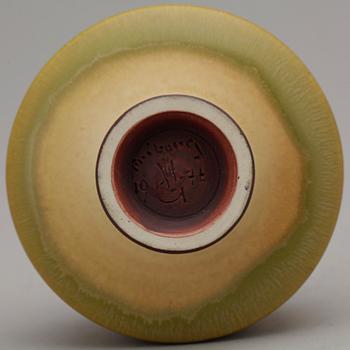 VAS, stengods, Berndt Friberg Gustavsberg  1976.