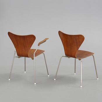 STOLAR, 2 st, Arne Jacobsen, Fritz Hansen, 1960-tal.