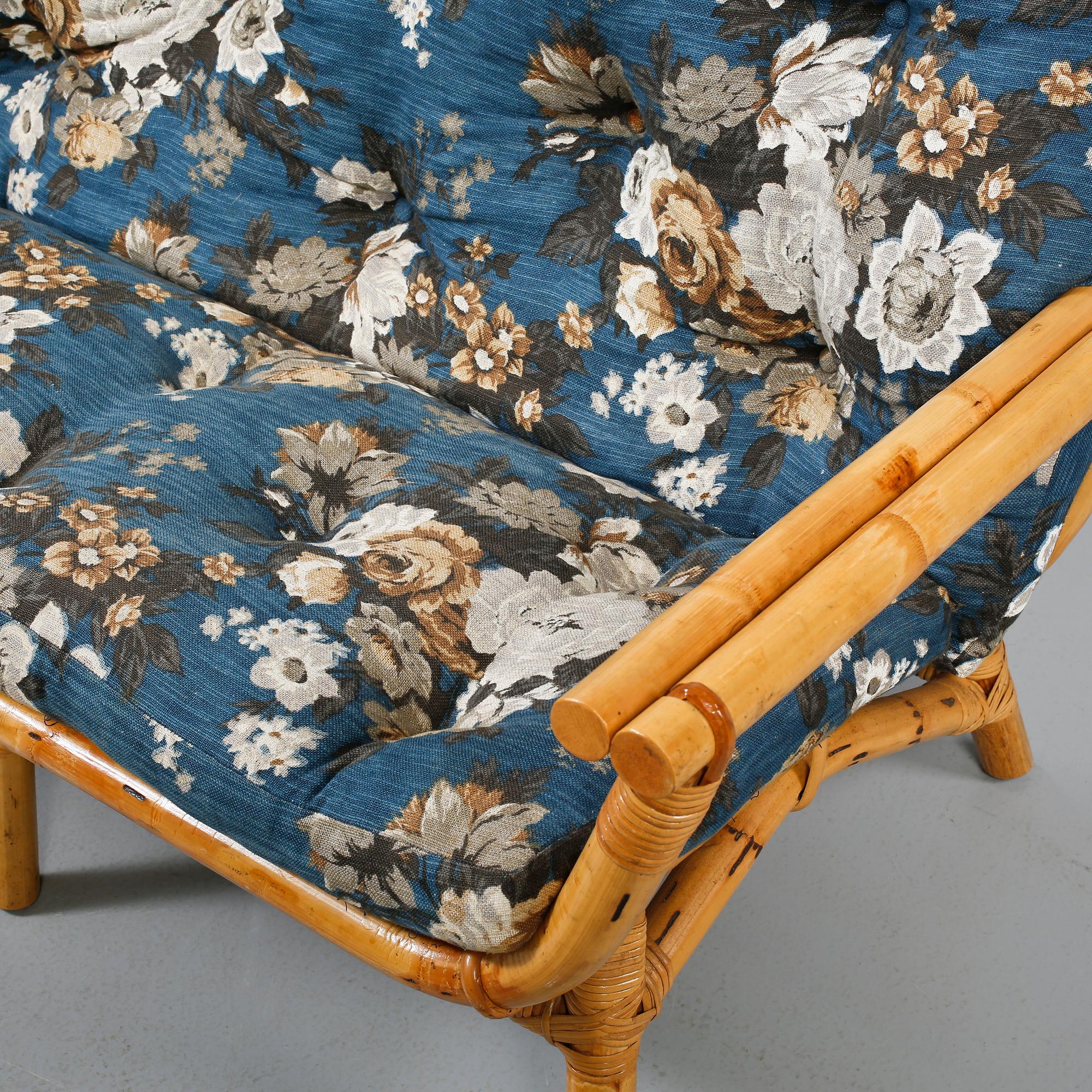 KORGMÖBEL, 4 delar, 1900-talets andra hälft.