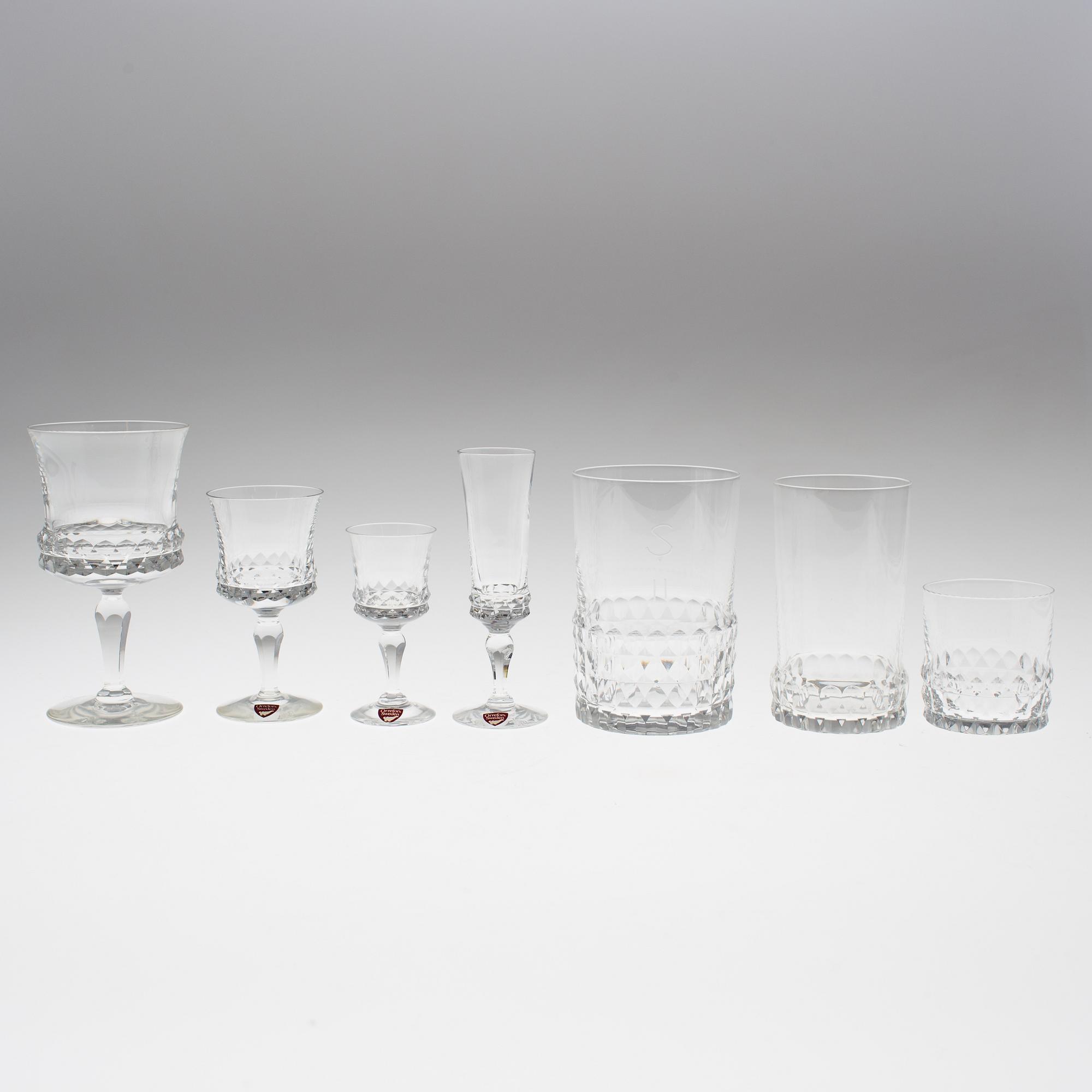 INGEBORG LUNDIN, glasservis, 35 delar, glas, "Silvia", Orrefors.