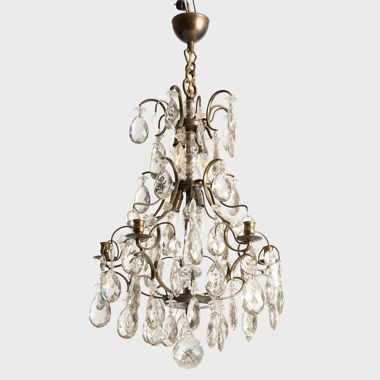 Ljuskrona, rokokostil, 1900-talets första hälft.