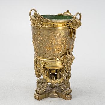 A Louis XVI style brass pot, second half of the 19th century.