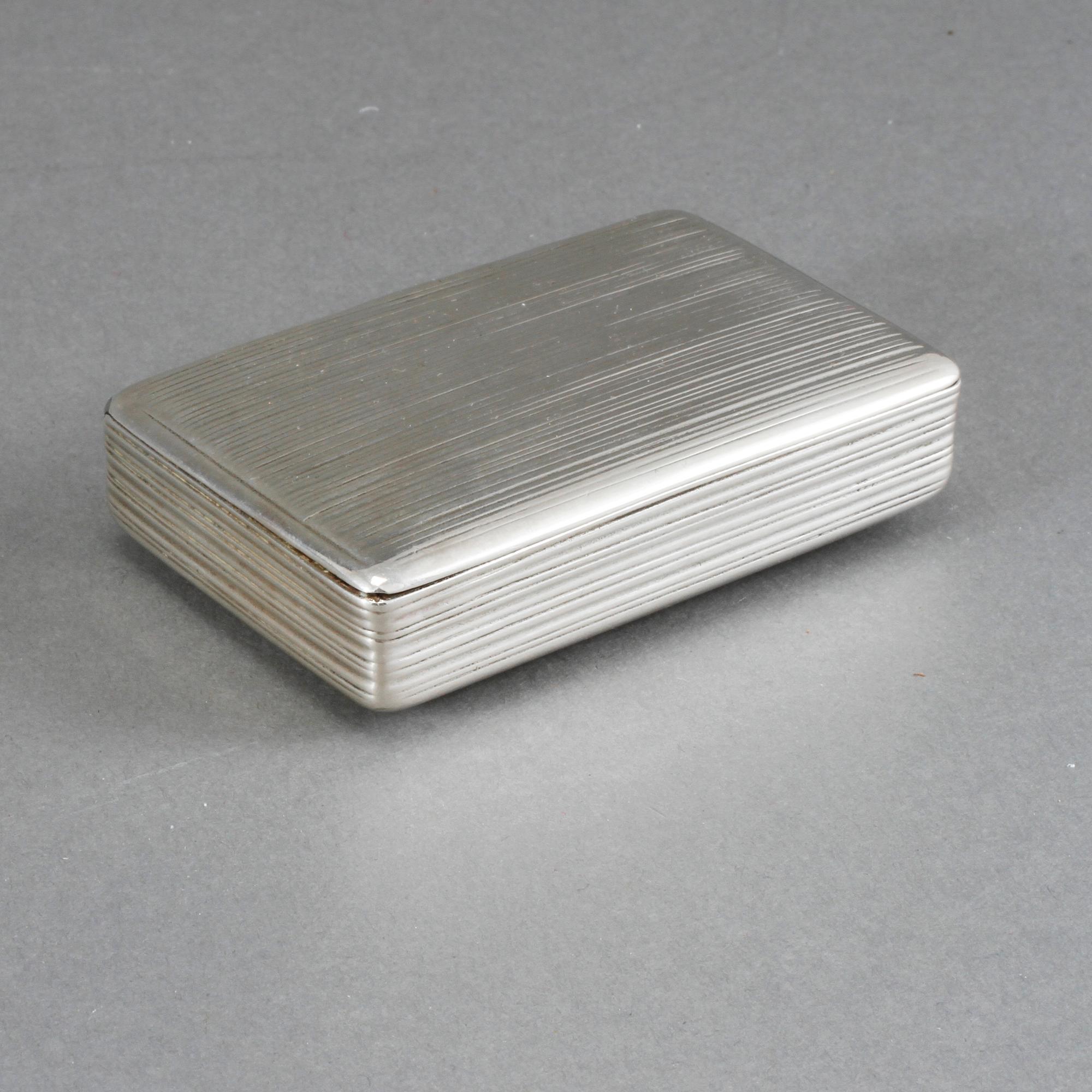 DOSA, silver, Samuel Blomberg, Stockholm, 1809. Totalvikt 117 gram.