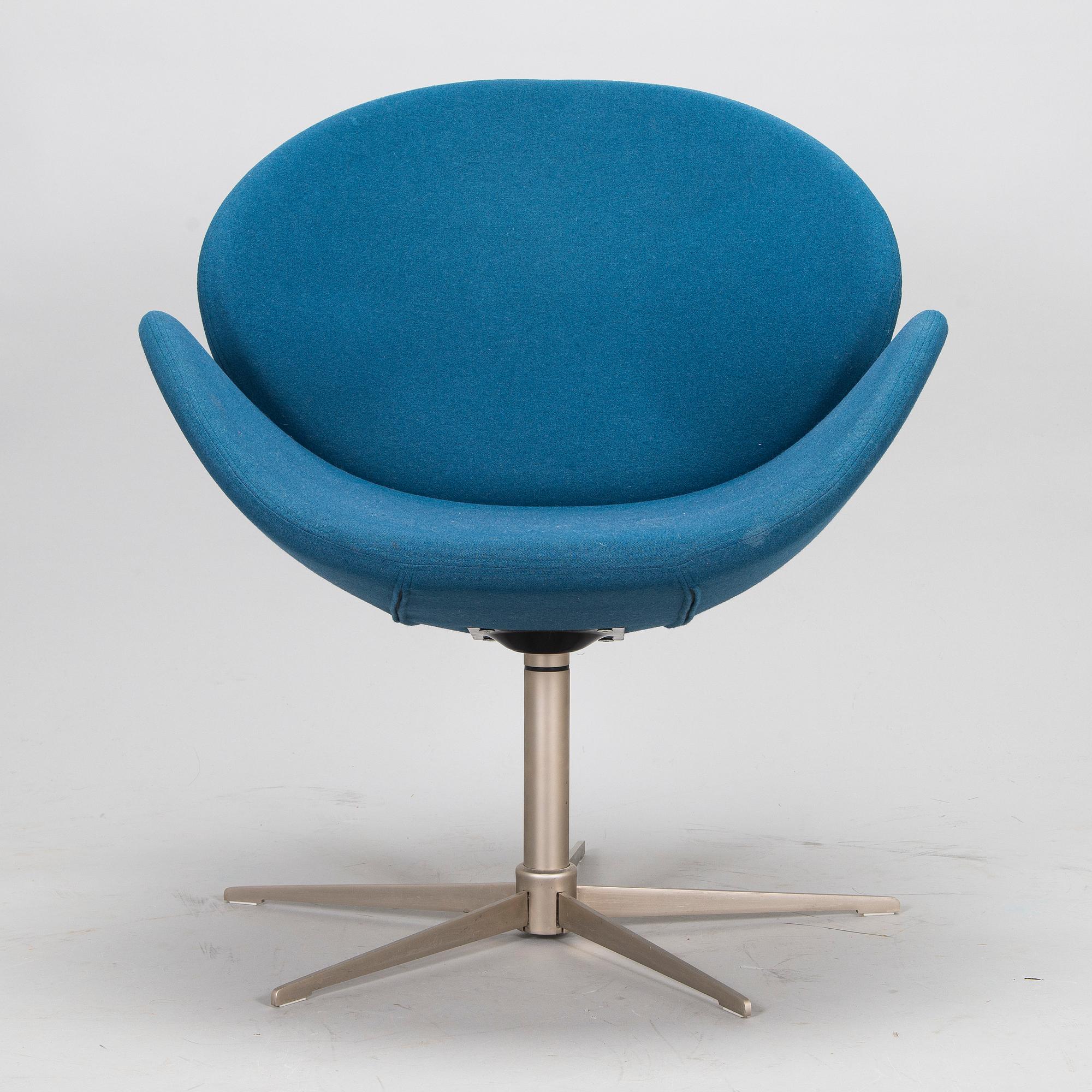 Anders Nørgaard, fåtolj "Ogi". Bo Concept, Denmark.