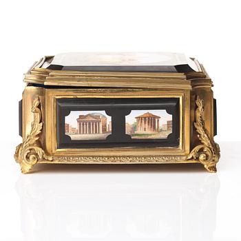 A micro mosaic gilt-bronze box by Cesare Roccheggiani -   Rome, Italy - second half / late c,19th century.