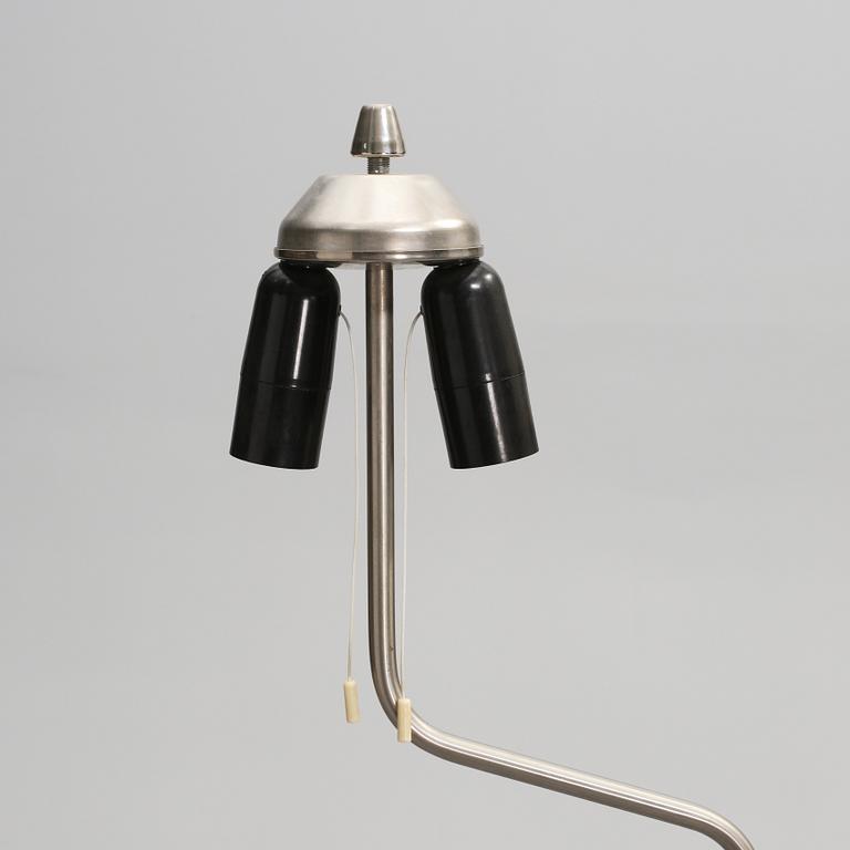 GOLVLAMPA, 1900-talets andra hälft.