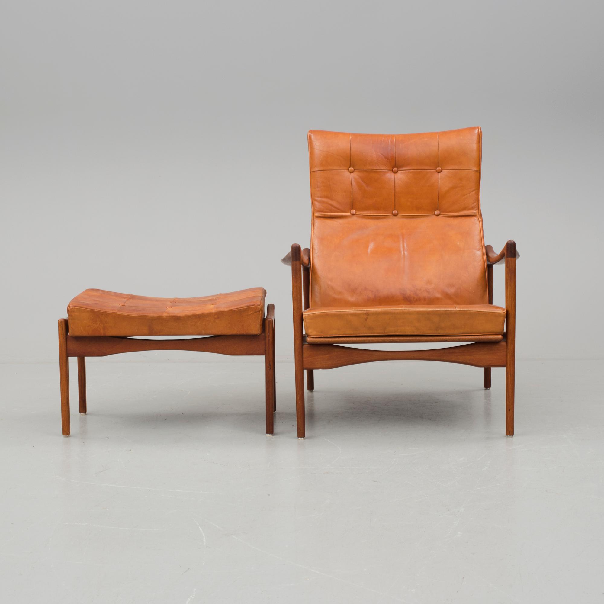 FÅTÖLJ med FOTPALL, "Kandidaten", Ib Kofod Larsen, OPE möbler.