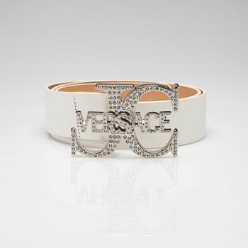 BÄLTE, Versace.