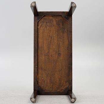 A Swedish Modern coffee table, Reiners Möbler, Mjölby, 1930s/40s.