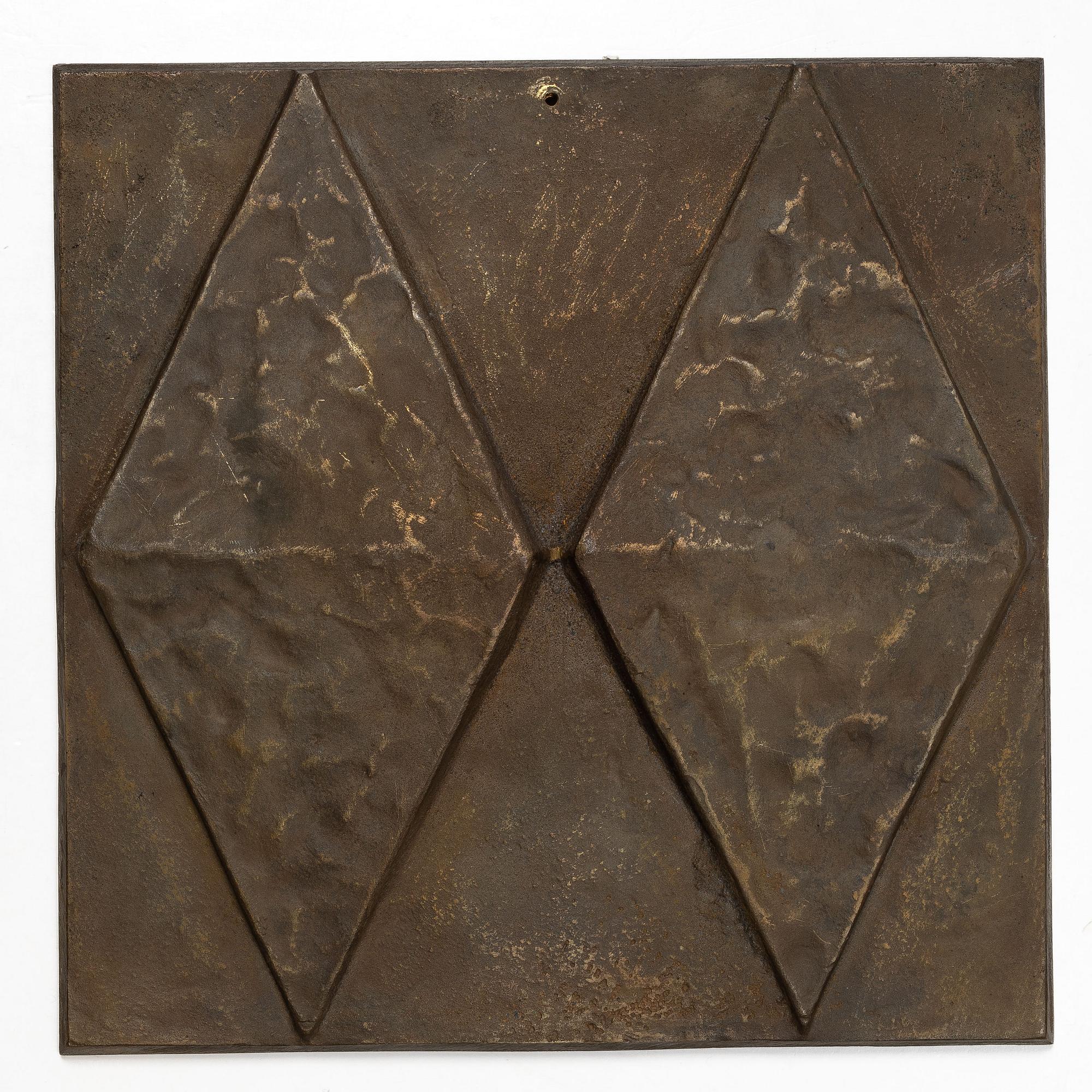 Svensk Metalldesign, väggplaketter, 4 st, brons.