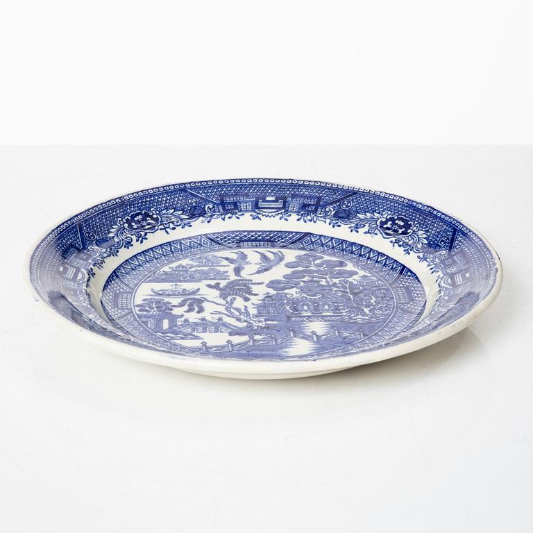 A set of 58 creamware service parts, predominantly from the 'Swedish Castles' series, Rörstrand.