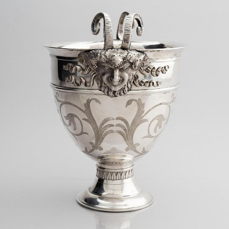 A pair of Swedish 18th century silver wine coolers, marks of Pehr Zethelius, Stockholm 1793.