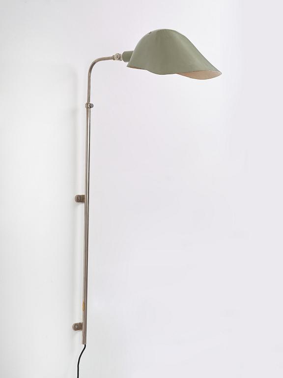 Gunnar Asplund, vägglampa, "Typ 16". Proveniens: Rådhuset i Göteborg 1936. Sannolikt utförd av Arvid Böhlmarks Lampfabrik.