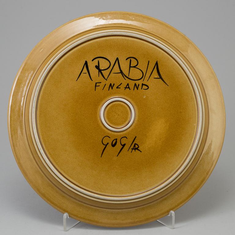 GUNVOR OLIN-GRÖNQVIST, a stoneware dish from Arabia, Finland.