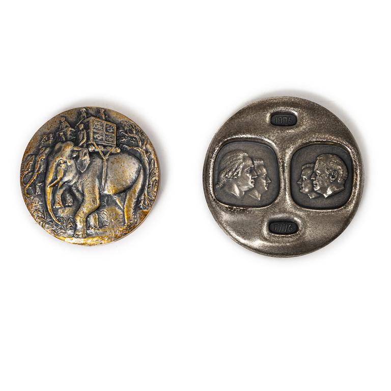Medals 2 pcs, sterling silver, 1976.