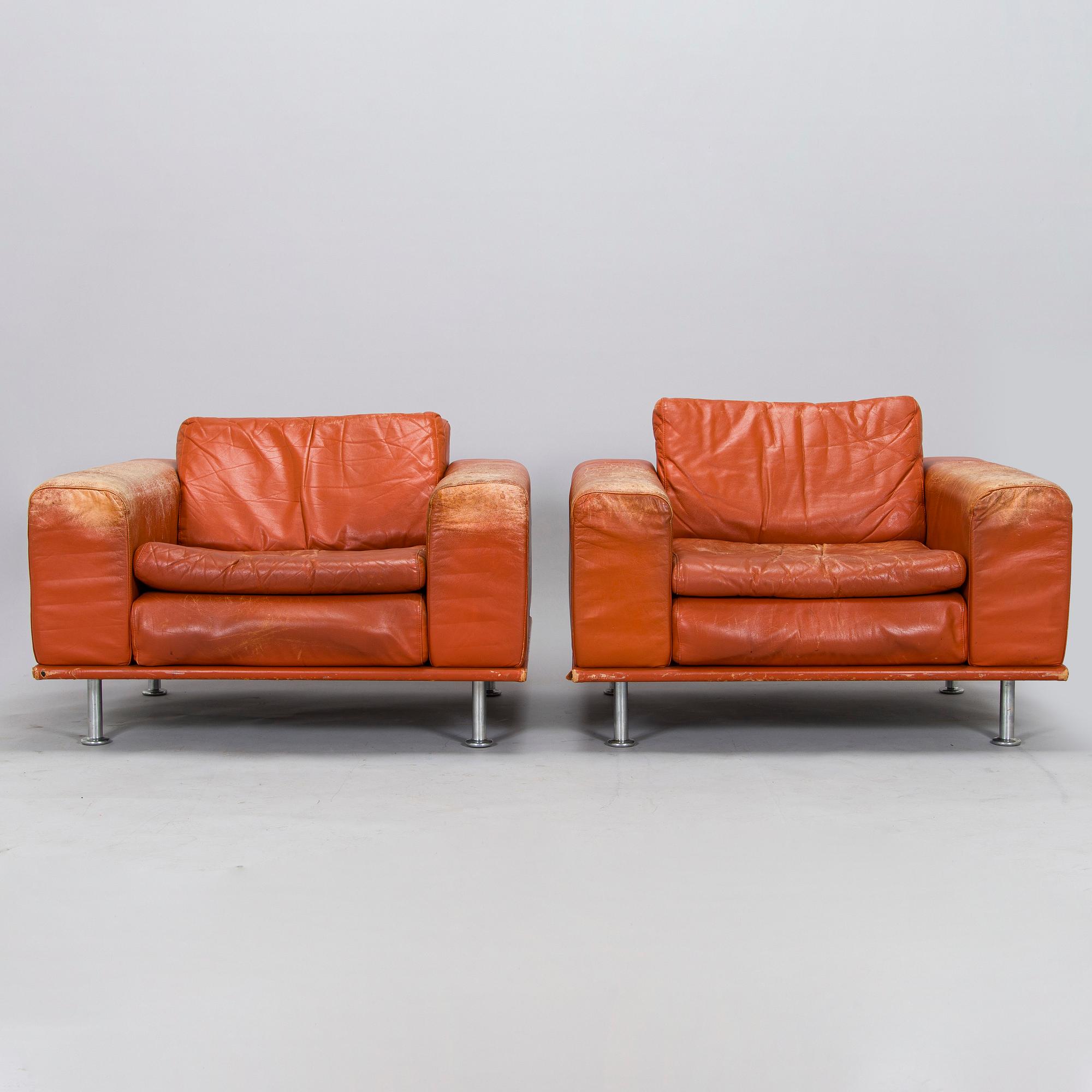 Yrjö Kukkapuro, nojatuoleja, pari, "Variaatio", tilaustyö, Haimi, 1970-luvun loppu.