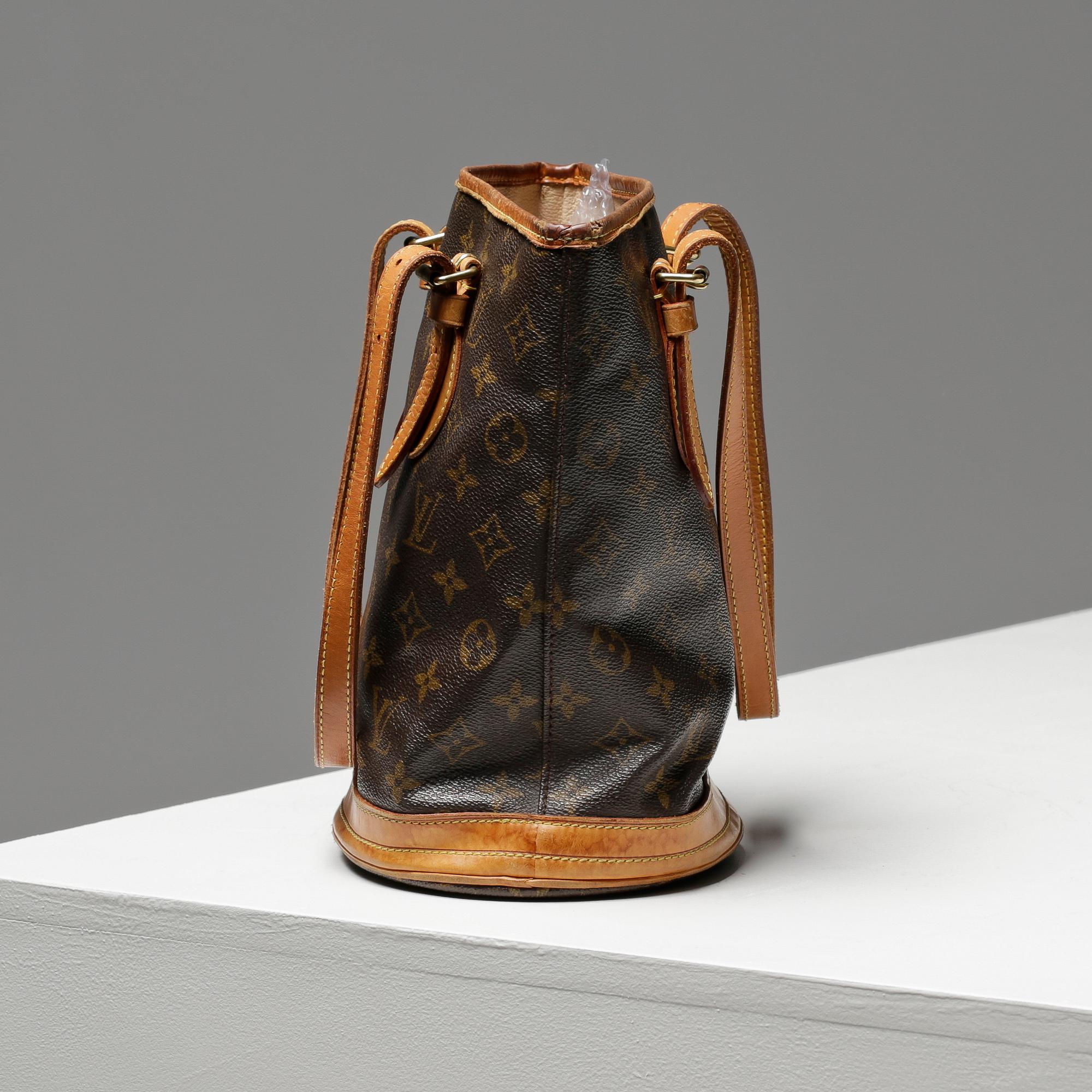HANDVÄSKA, "Petite Bucket", Louis Vuitton.