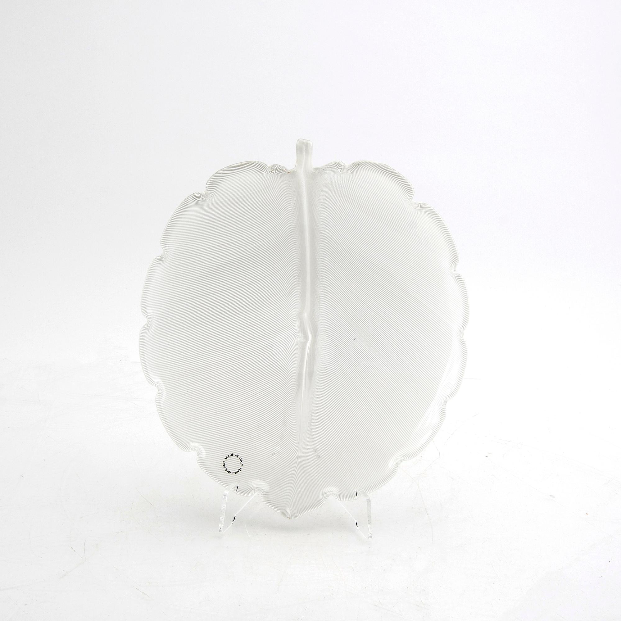 Tyra Lundgren, skålfat, 1990, Venini, Italien.