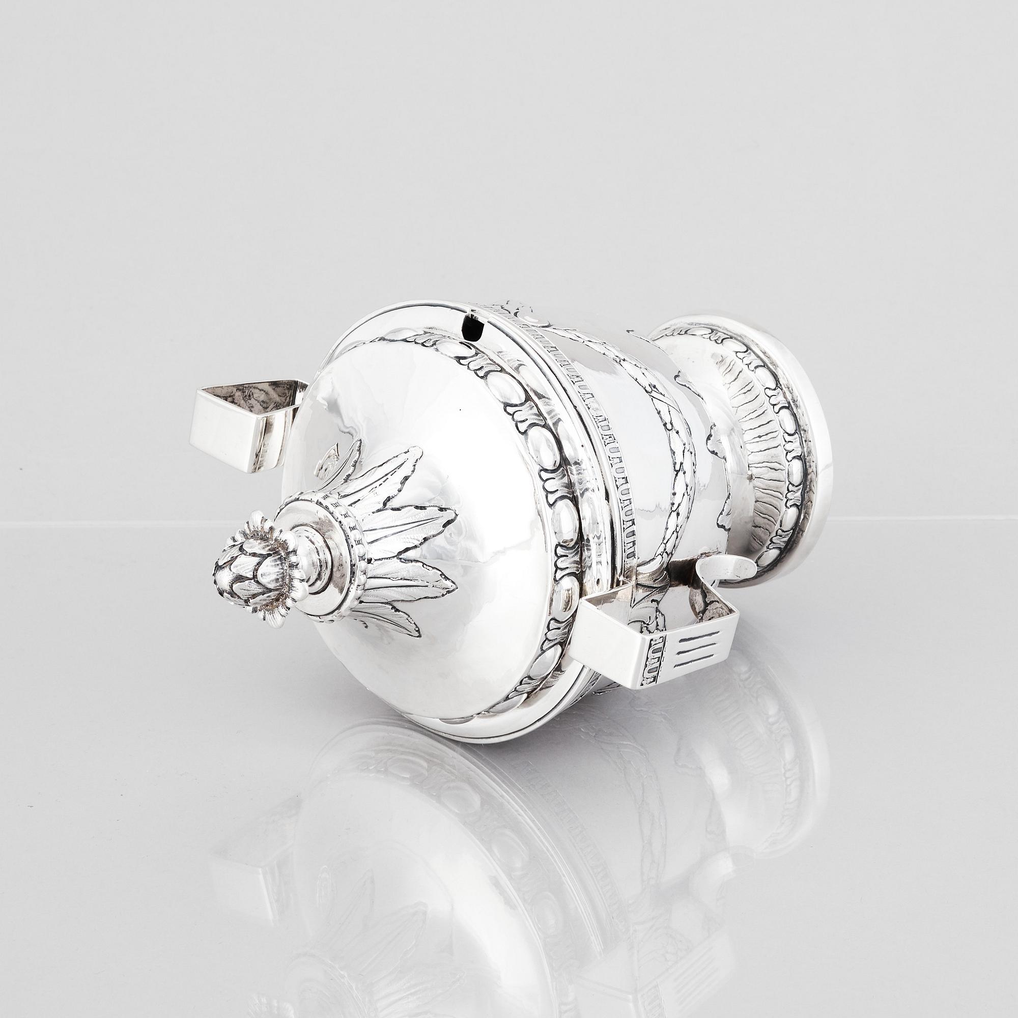 Lars Boye, sockerskål med lock, silver, Stockholm 1780. Gustaviansk.