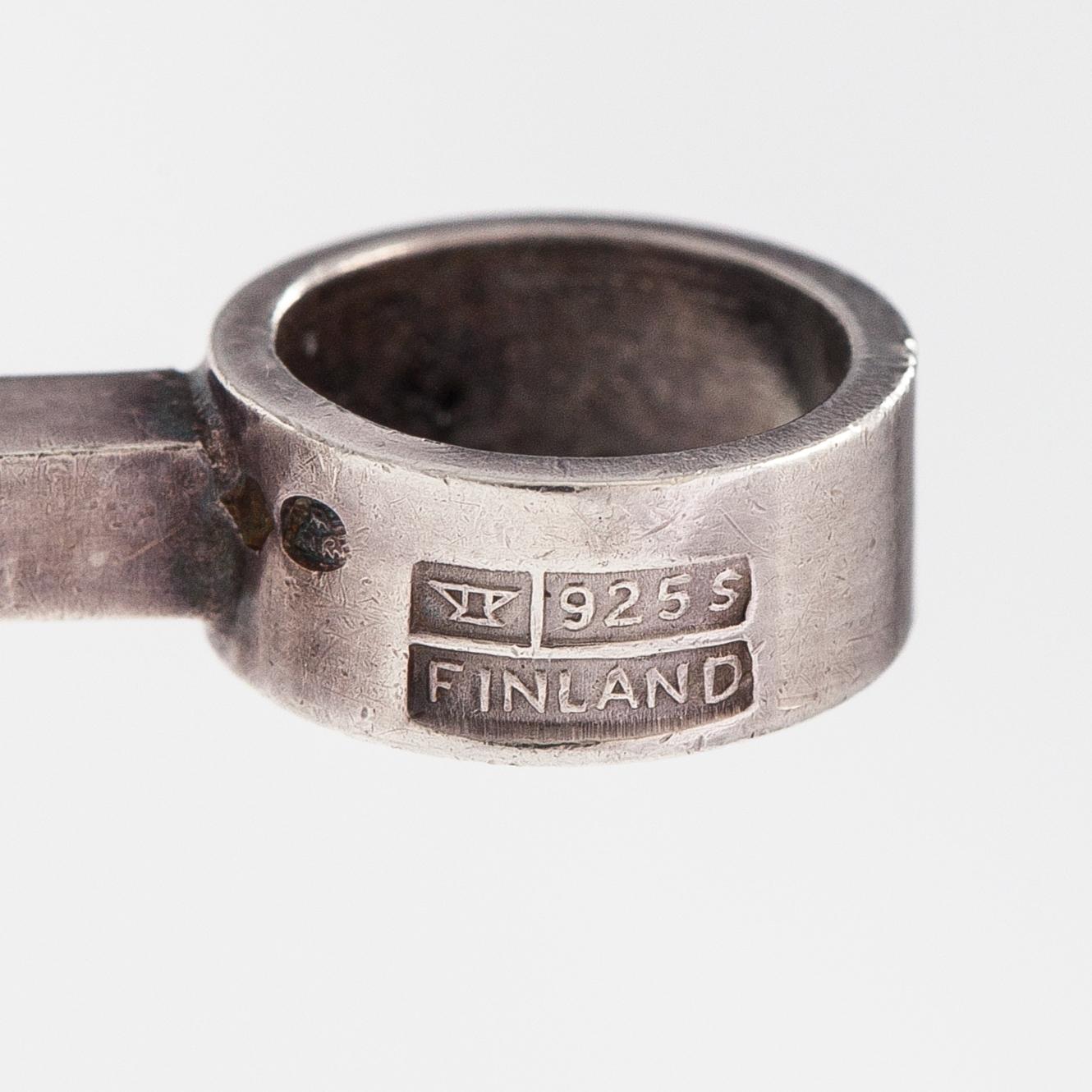 Elis Kauppi, A sterling silver and citrine pendant. Kupittaan kulta, Turku.