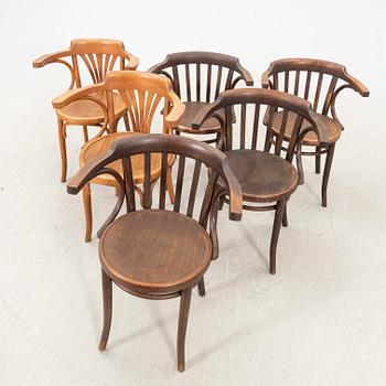 A set of six bent wood chairs by Thonet from the first half of the 20th century.