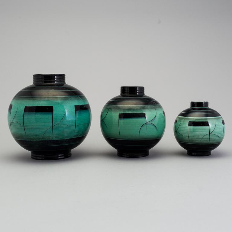 ILSE CLAESSON, 3 vaser "Serie V", flintgods. Rörstrand 1930-tal.