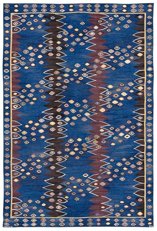MATTA. "Snäckorna". Gobelängteknik. 306 x 203 cm. Signerad AB MMF BN (AB Märta Måås-Fjetterström, Barbro Nilsson.