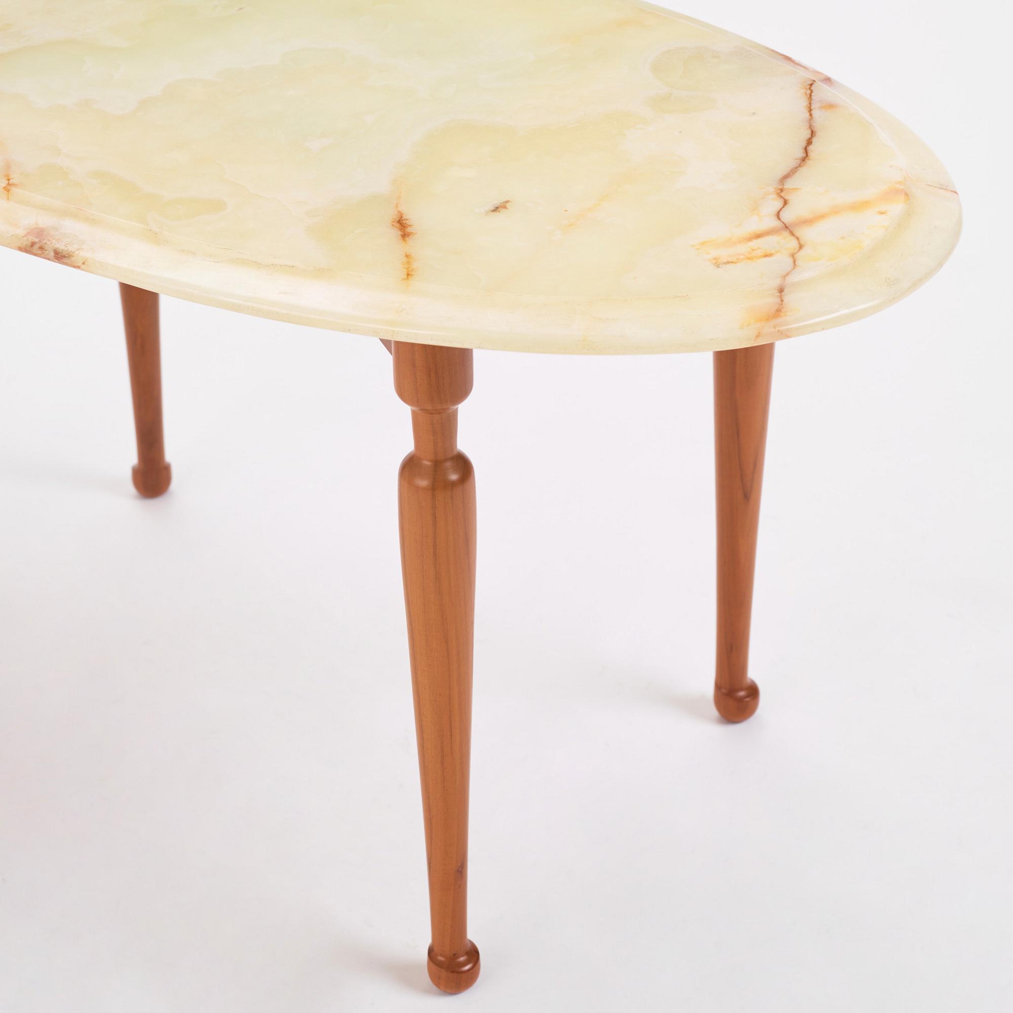 Josef Frank, sidobord, modell "1112", Firma Svenskt Tenn, 1950-60-tal.