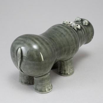 A stoneware figurine by Lisa Larson for Gustavsberg 1966-70.
