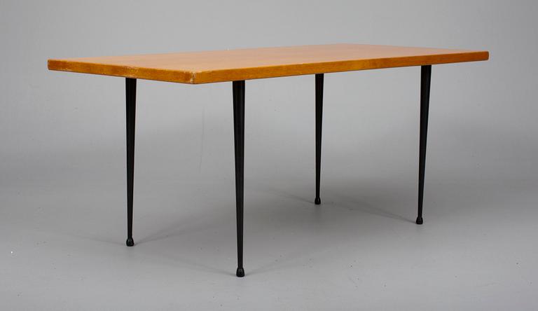 SOFFBORD, design Ilmari Lappalainen, 1900-talets senare hälft.