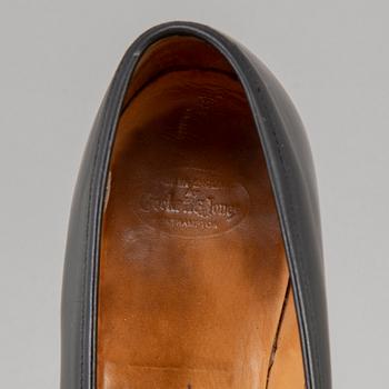 CROCKET & JONES, a pair of 'Crawford black calf leather sole' shoes, England, size 45 (10,5).