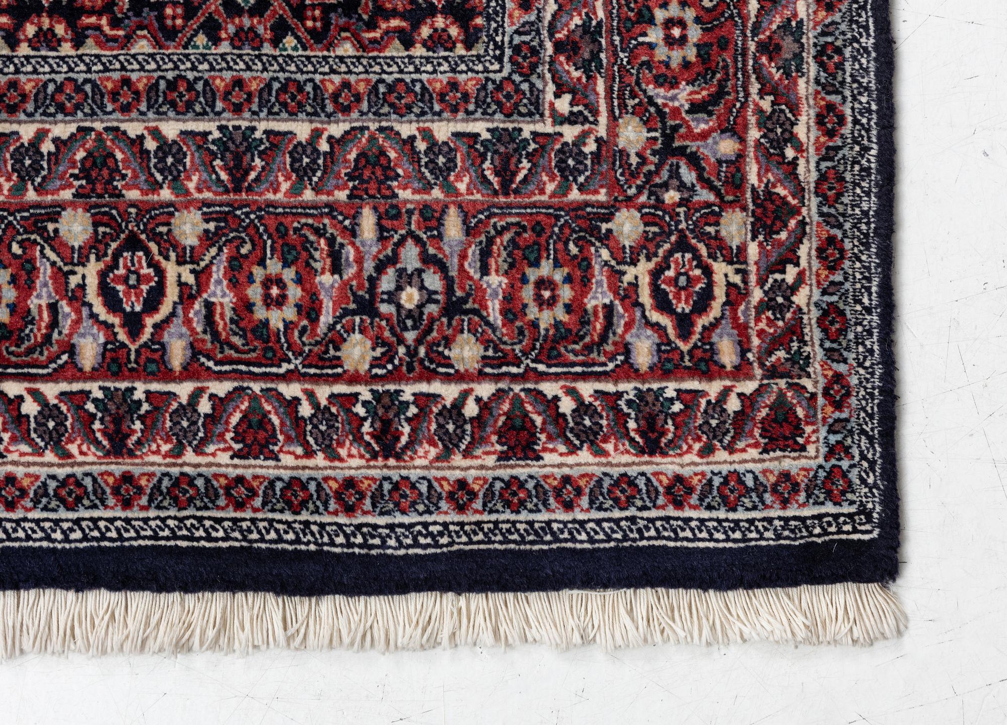 Matta, Bidjar, signerad, ca 141 x 100 cm.