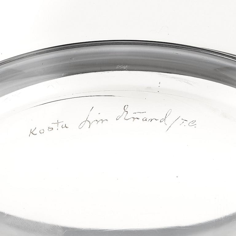 Vicke Lindstrand, a unique engraved glass bowl, reportedly a special commission ca 1972, Kosta, Sweden engraved by Tage Cronqvist.