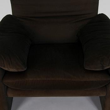 Vico Magistretti, A "Maralunga", armchair, Cassina, Italy.