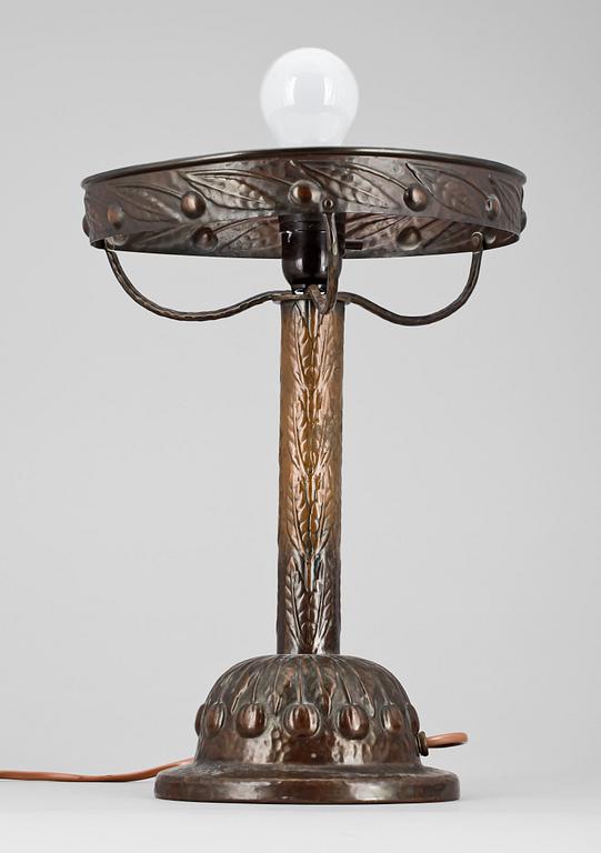 BORDSLAMPA, Jugend, 1900-talets första decennier.