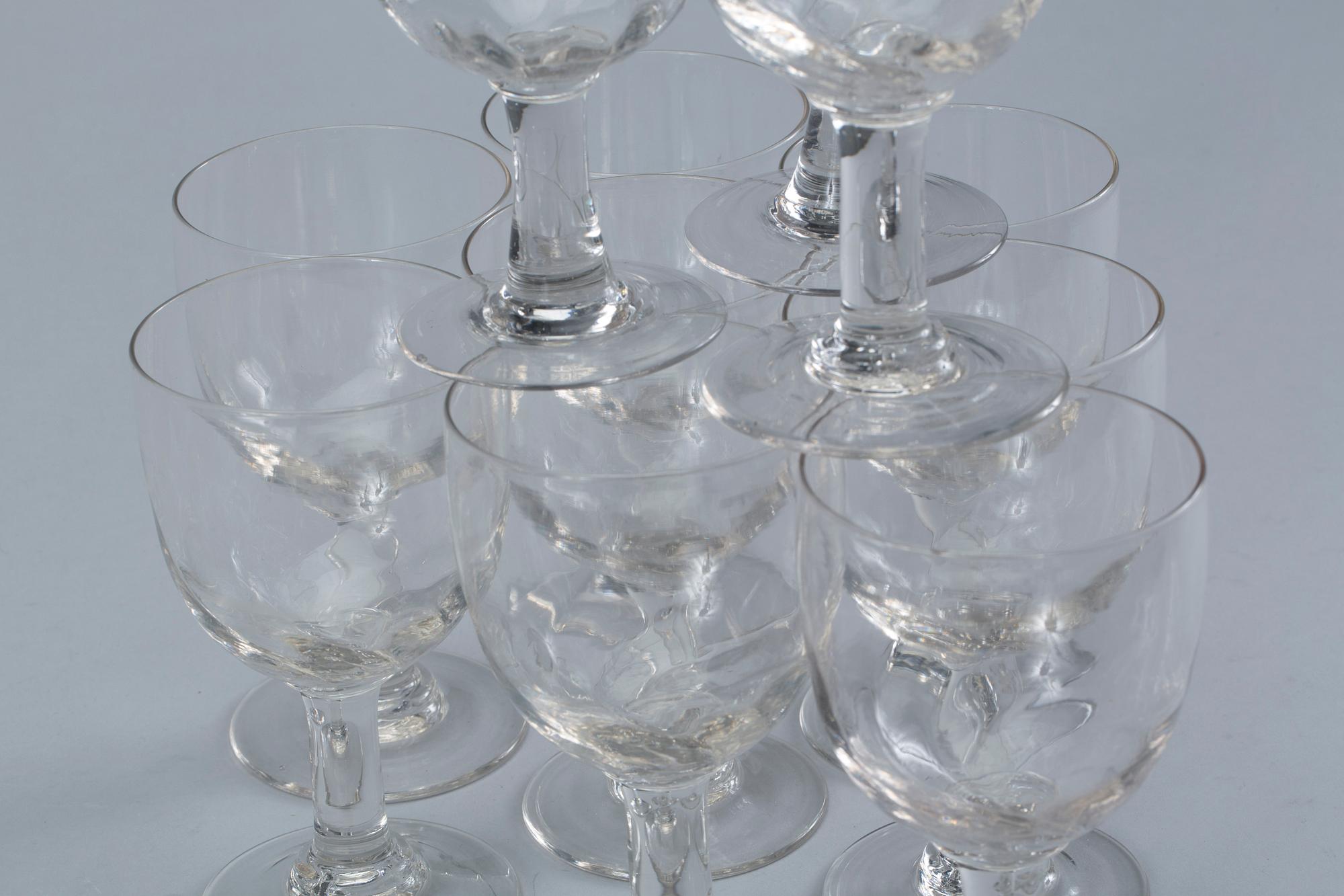 VINGLAS, glas, 12 st. 1800-tal.