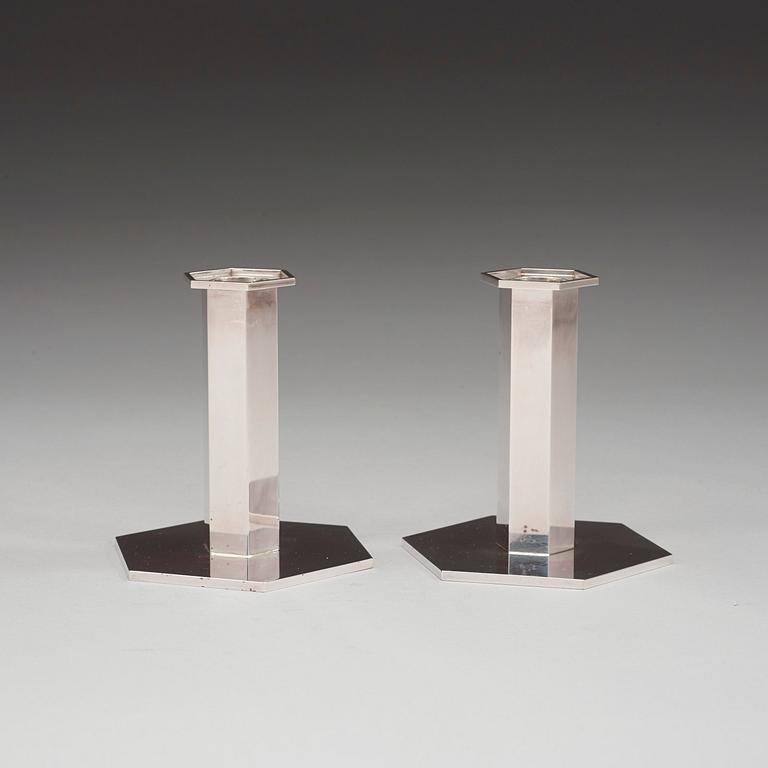 A pair of Wiwen Nilsson sterling candlesticks, Lund 1960.