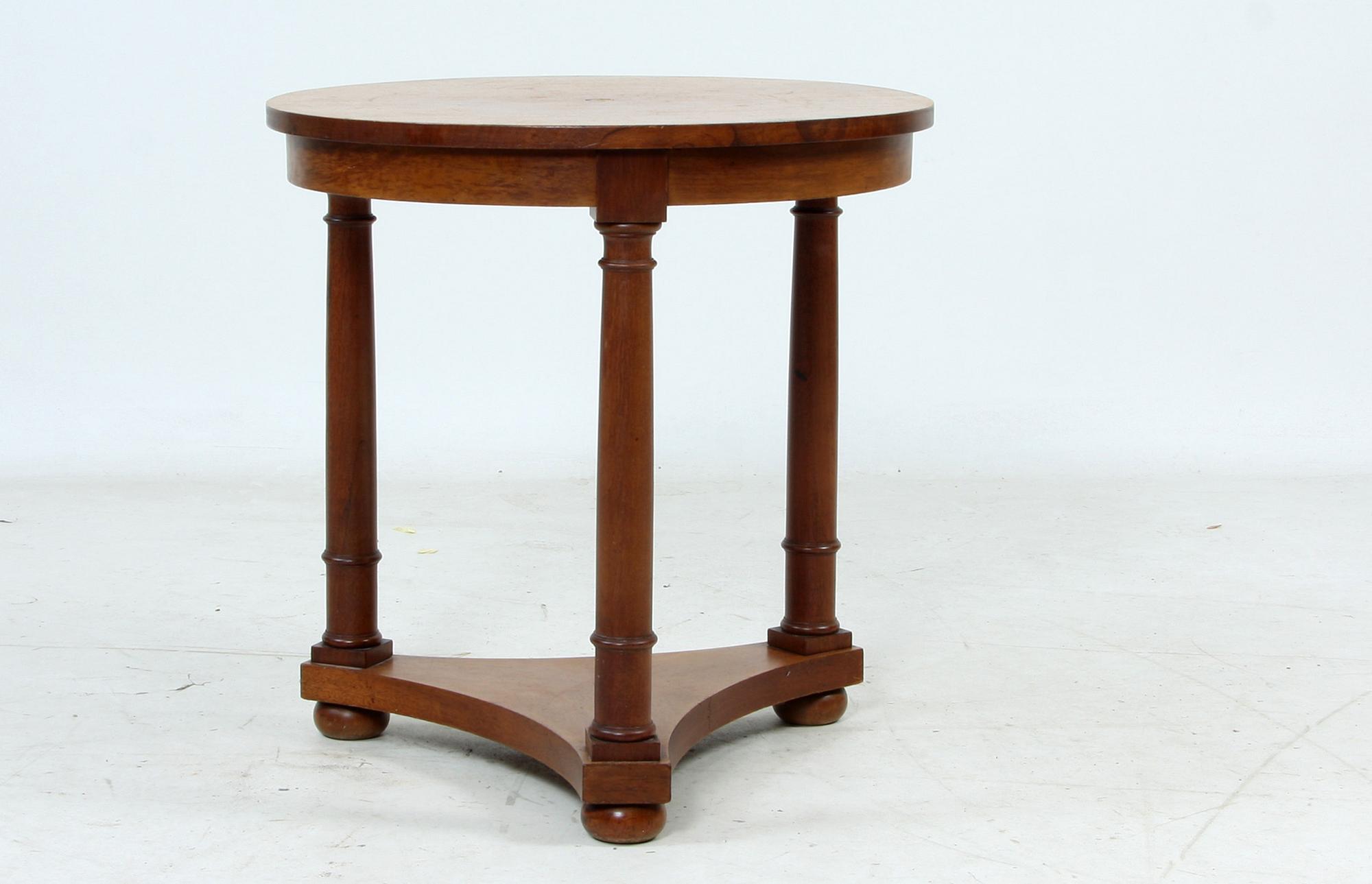 BORD, empirestil, 1900-tal.