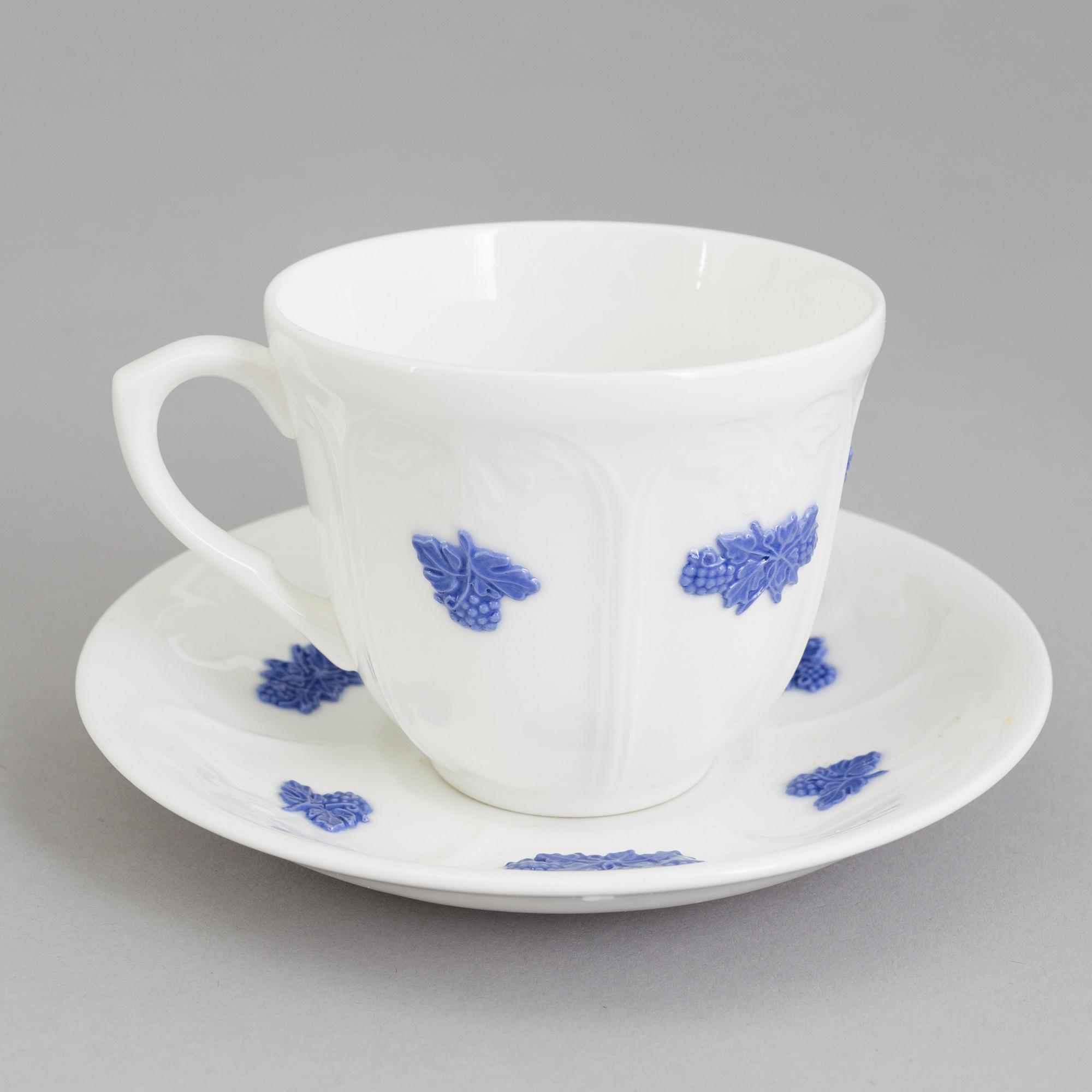 KAFFESERVIS, 29 delar, "Blå Blom", Old Gustavsberg, benporslin.