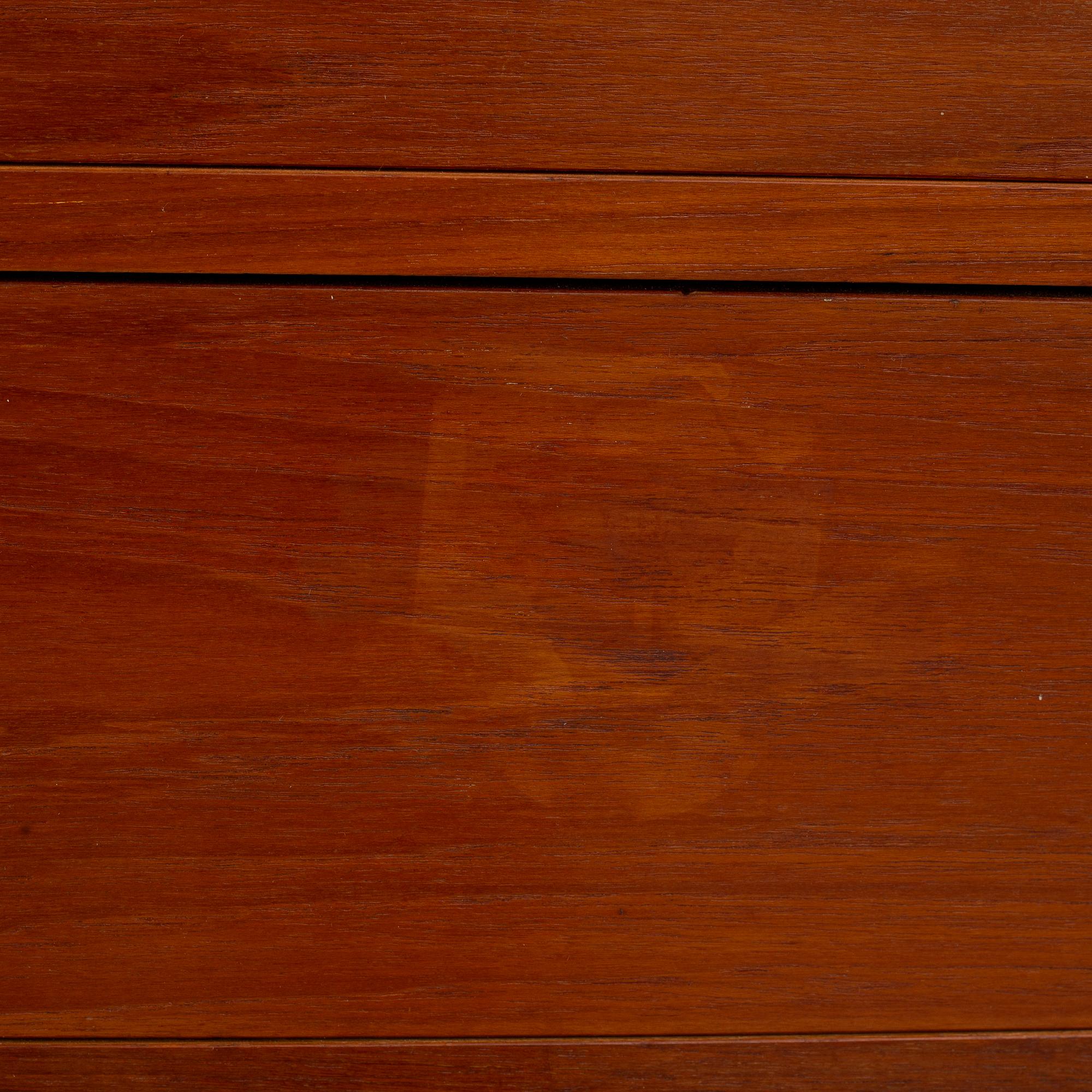 Byrå, 1900-talets mitt.