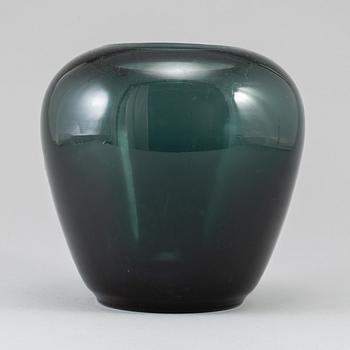 WILHELM WAGENFELD, a vase for Würtembergische Metallwaren Fabrik, Germany 1950's.