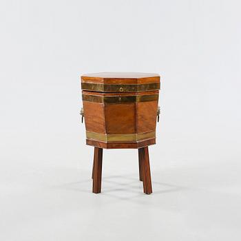 A George III wine cooler from the 19th century.