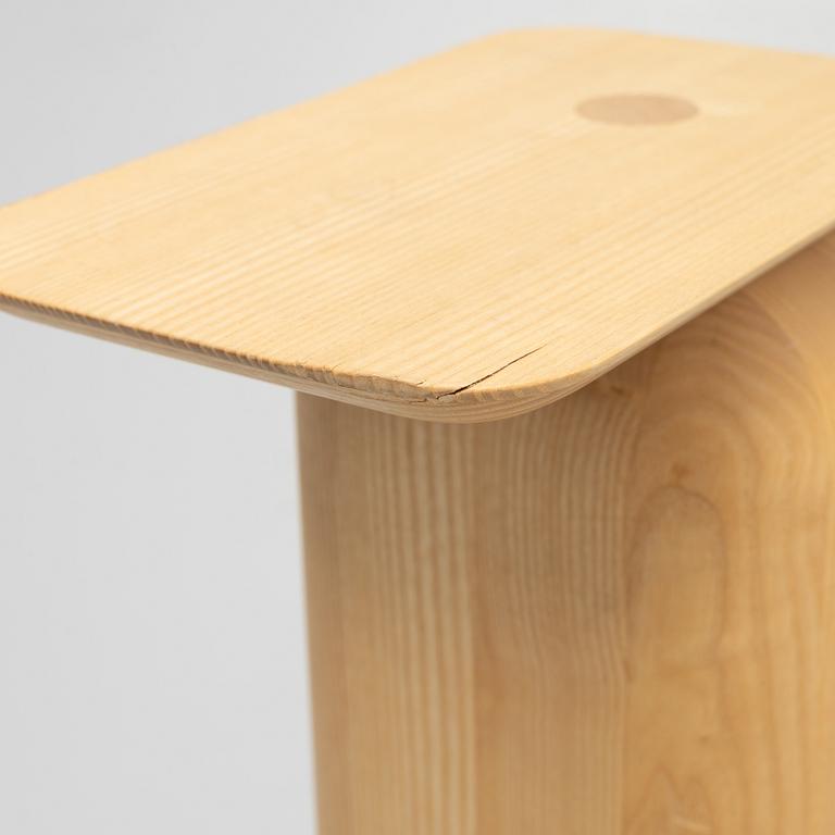 Alfredo Häberli, table 'April', Nikari, Finland.