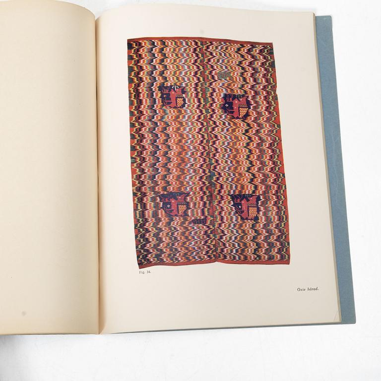 “Gammal allmogeslöjd från Malmöhus län”, 8 volumes, Förlags-aktiebolagets i Malmö Boktryckeri, 1921.