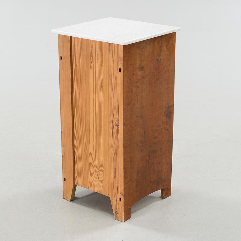 A cabinet from the beginning 20th century.