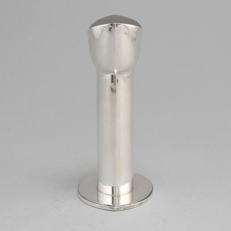 SIGURD PERSSON. A sterling silver candlestick, Stockholm 1975.